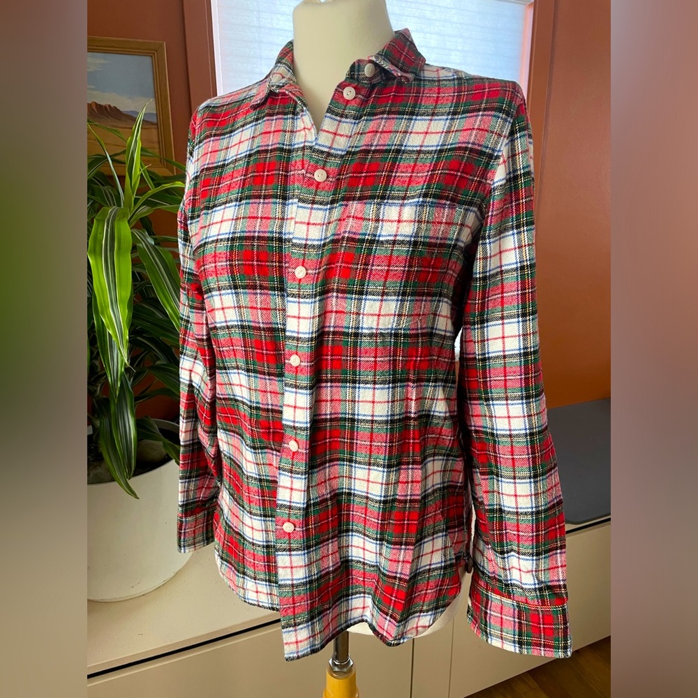 Madewell Red and Green Plaid Flannel Button-Up Shirt
